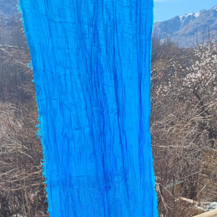 شال آبی هنرمندی نیمه حصیری سه متری